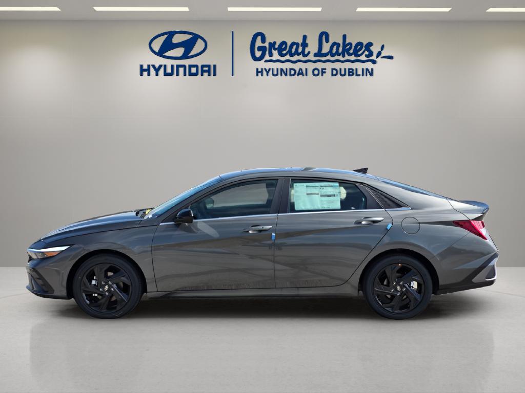 New 2026 Hyundai Elantra SEL Sport Sedan