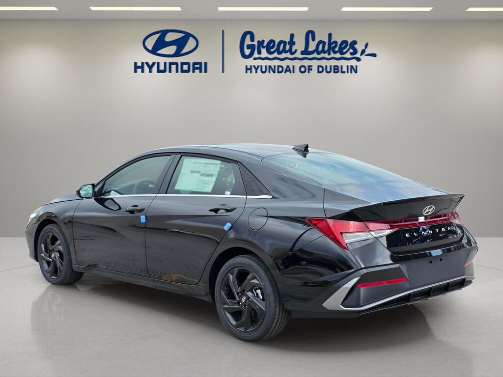 New 2026 Hyundai Elantra SEL Sport Premium Sedan