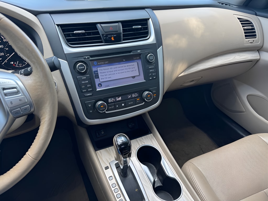 2016 Nissan Altima SL - Photo 24
