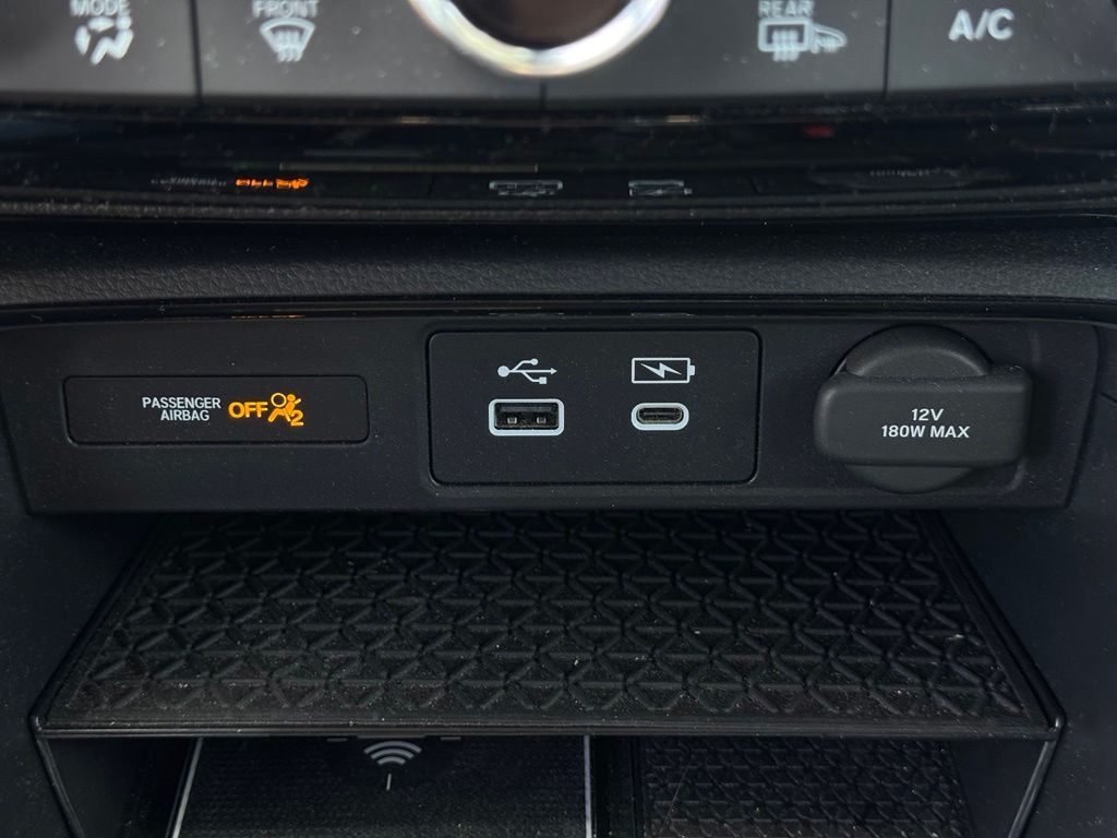 2025 Honda CR-V Sport Touring - Photo 33