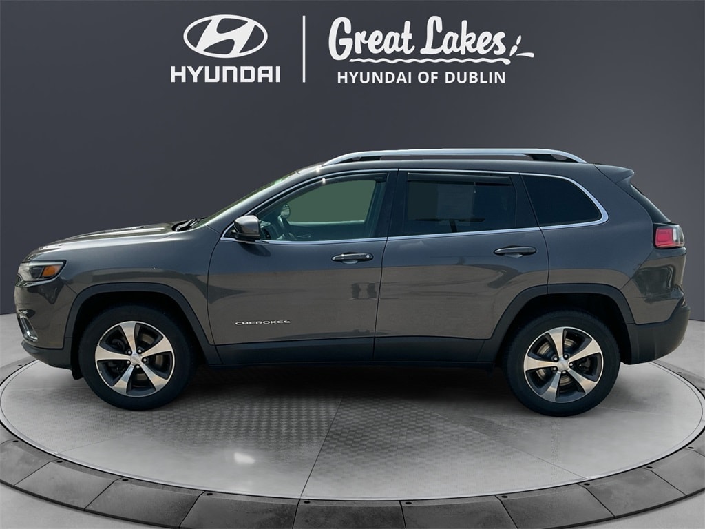 Used 2019 Jeep Cherokee Limited with VIN 1C4PJMDX4KD165653 for sale in Columbus, OH