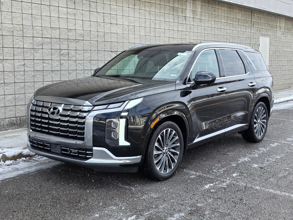 Used 2023 Hyundai Palisade Calligraphy SUV