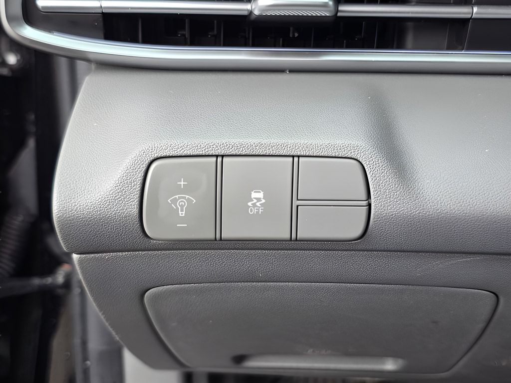 2024 Hyundai Elantra SEL - Photo 23