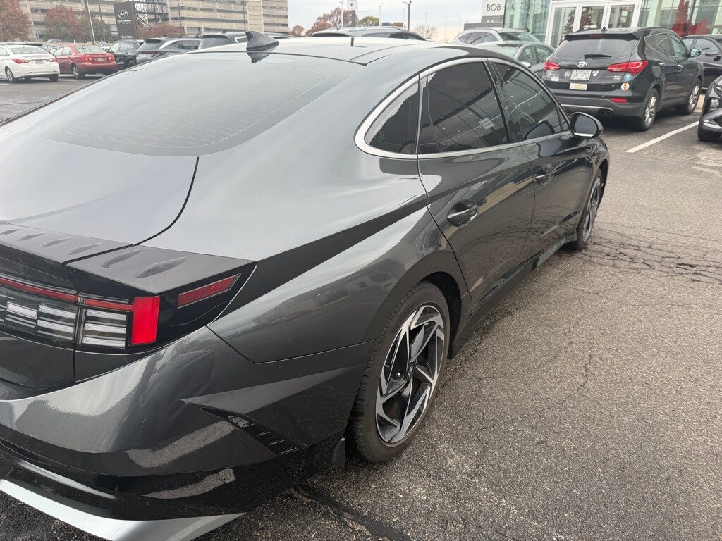 Used 2024 Hyundai Sonata SEL Sedan
