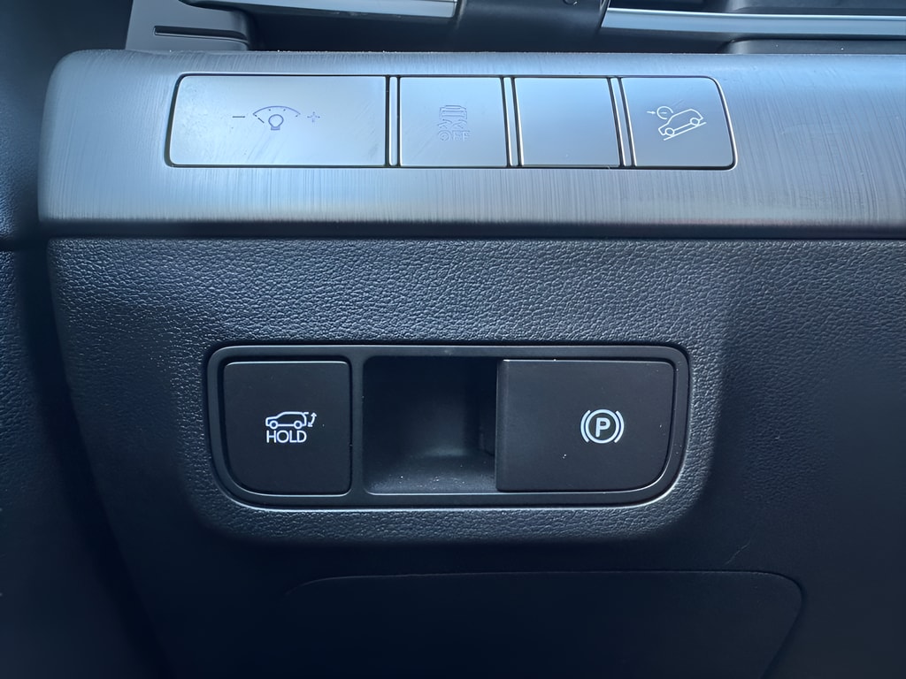 2024 Hyundai Kona Limited - Photo 23