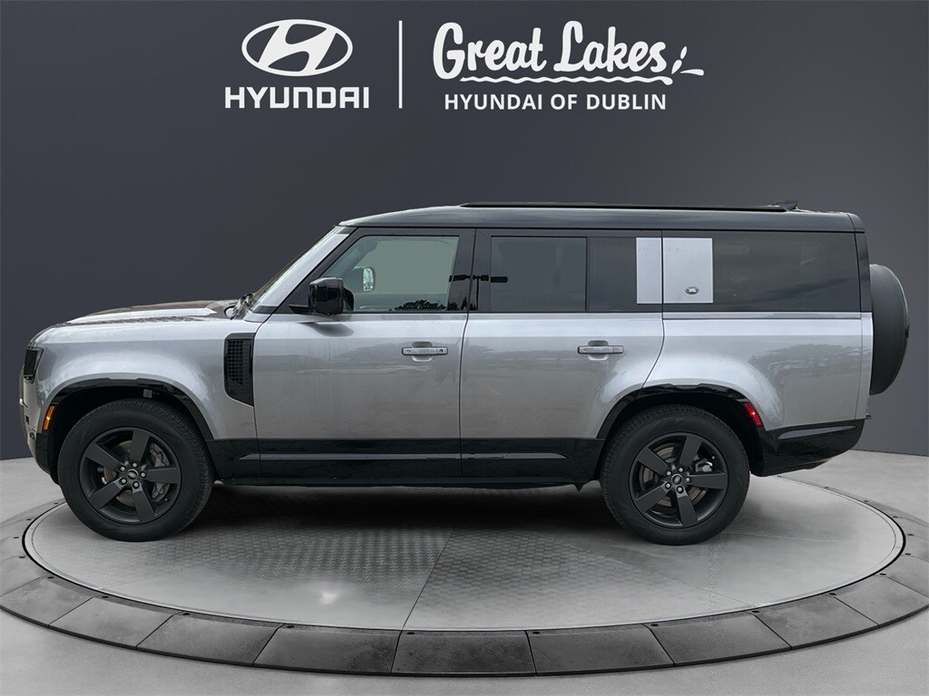 Used 2024 Land Rover Defender X-Dynamic SE with VIN SALE2FEU7R2293579 for sale in Columbus, OH