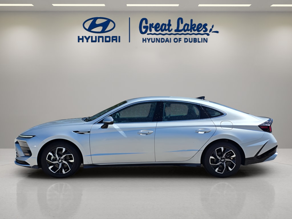 Used 2025 Hyundai Sonata SEL Sedan