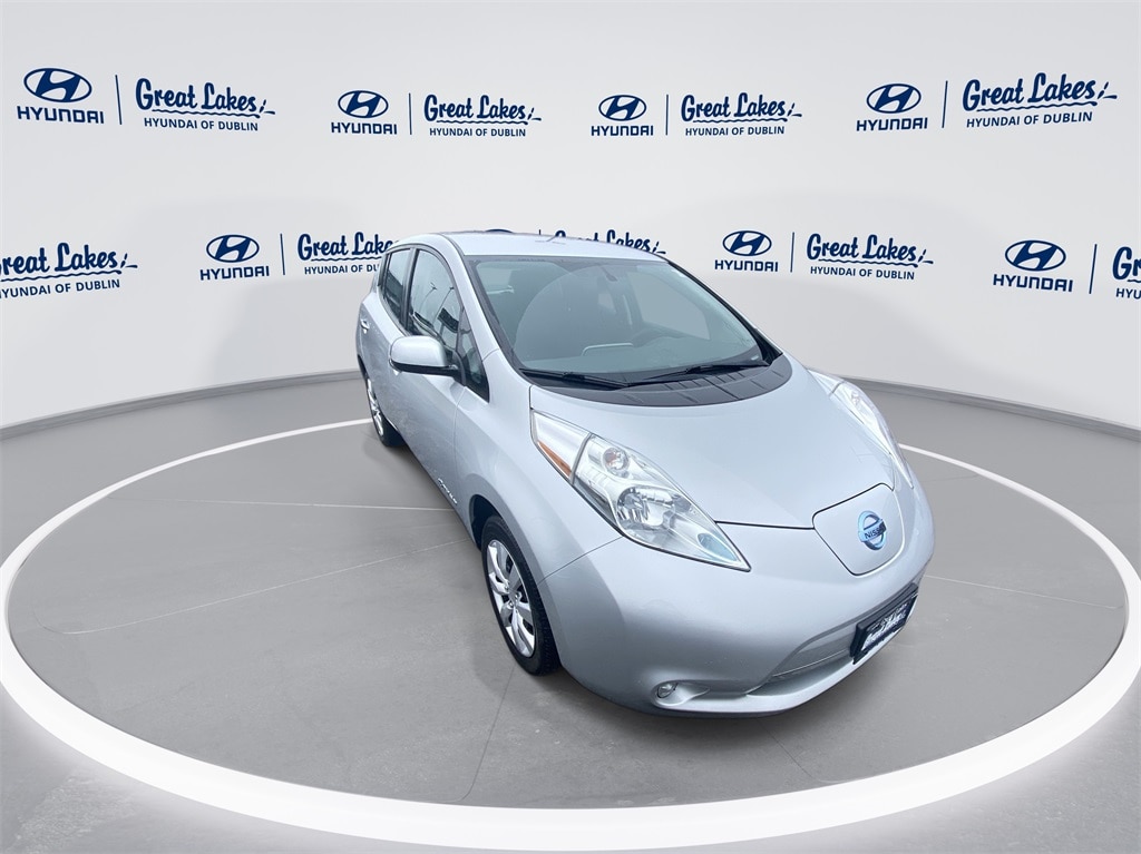 Used 2017 Nissan LEAF S with VIN 1N4BZ0CP2HC301120 for sale in Columbus, OH
