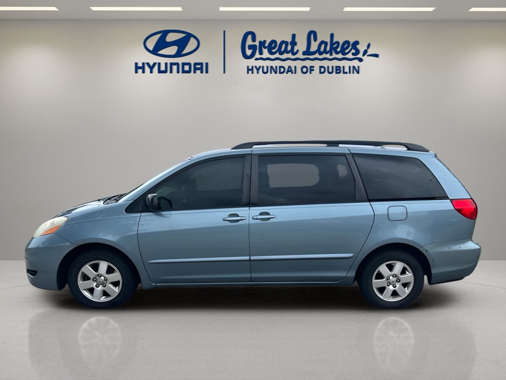 Used 2007 Toyota Sienna LE with VIN 5TDZK23C67S040447 for sale in Columbus, OH