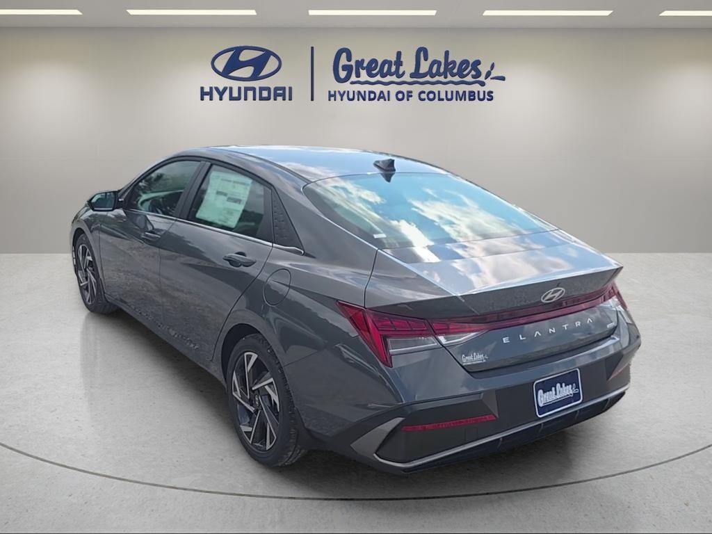 New 2026 Hyundai Elantra Hybrid Limited Sedan