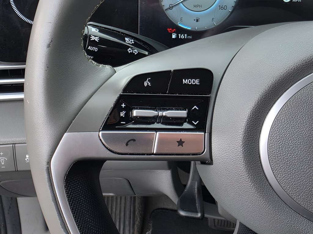 2024 Hyundai Elantra SEL - Photo 24