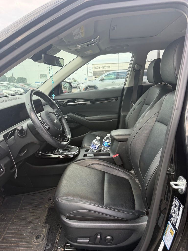 Photo 4