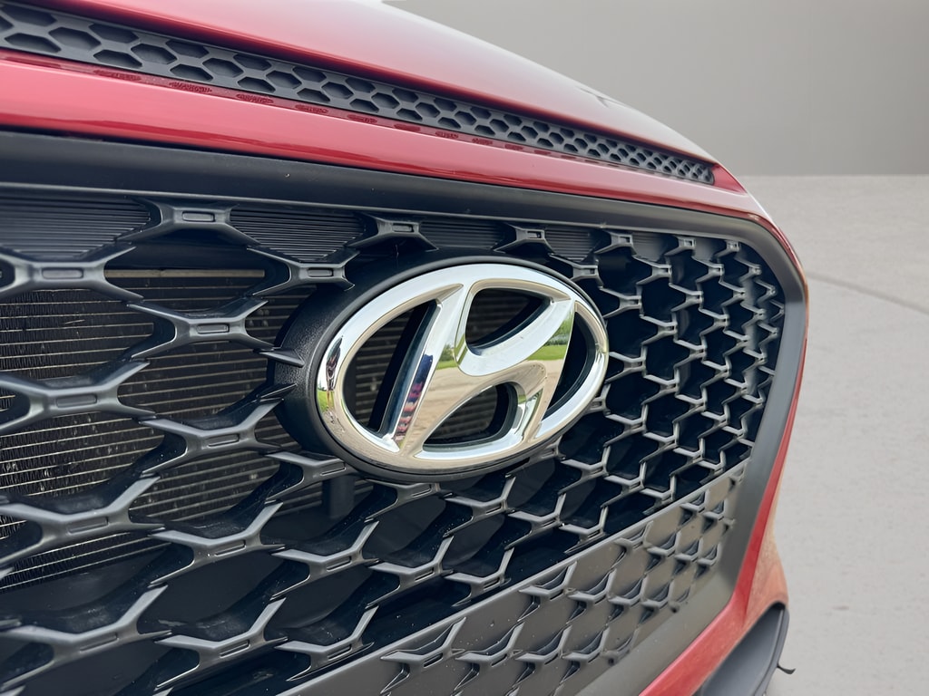 2020 Hyundai Kona SEL - Photo 12