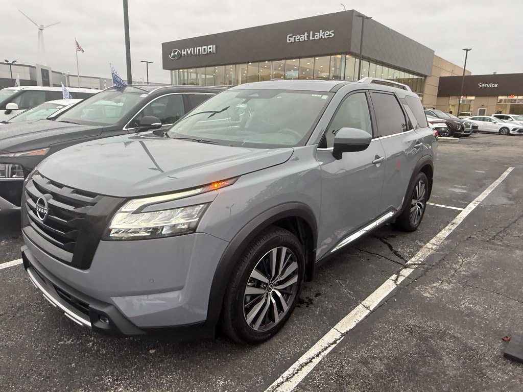 Used 2022 Nissan Pathfinder Platinum SUV