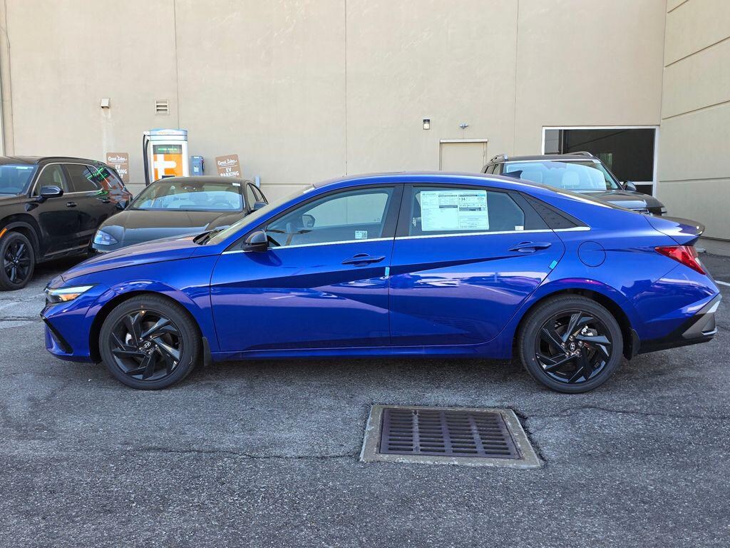 New 2026 Hyundai Elantra SEL Sport Premium Sedan