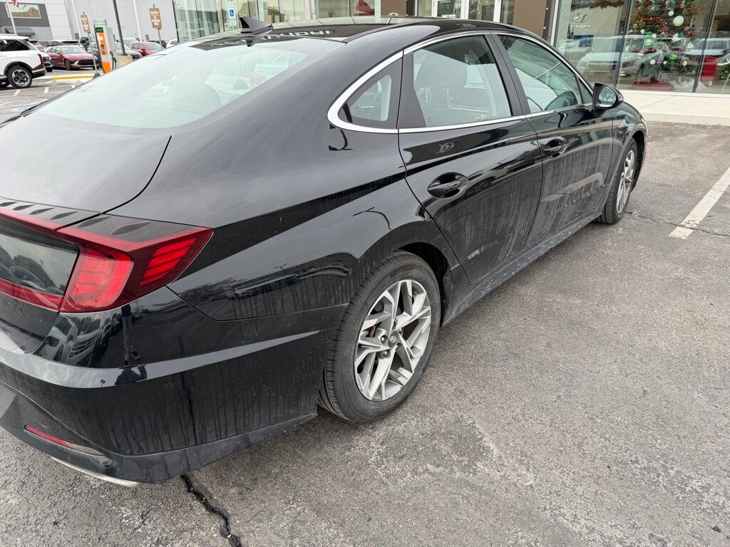 Used 2023 Hyundai Sonata SEL Sedan