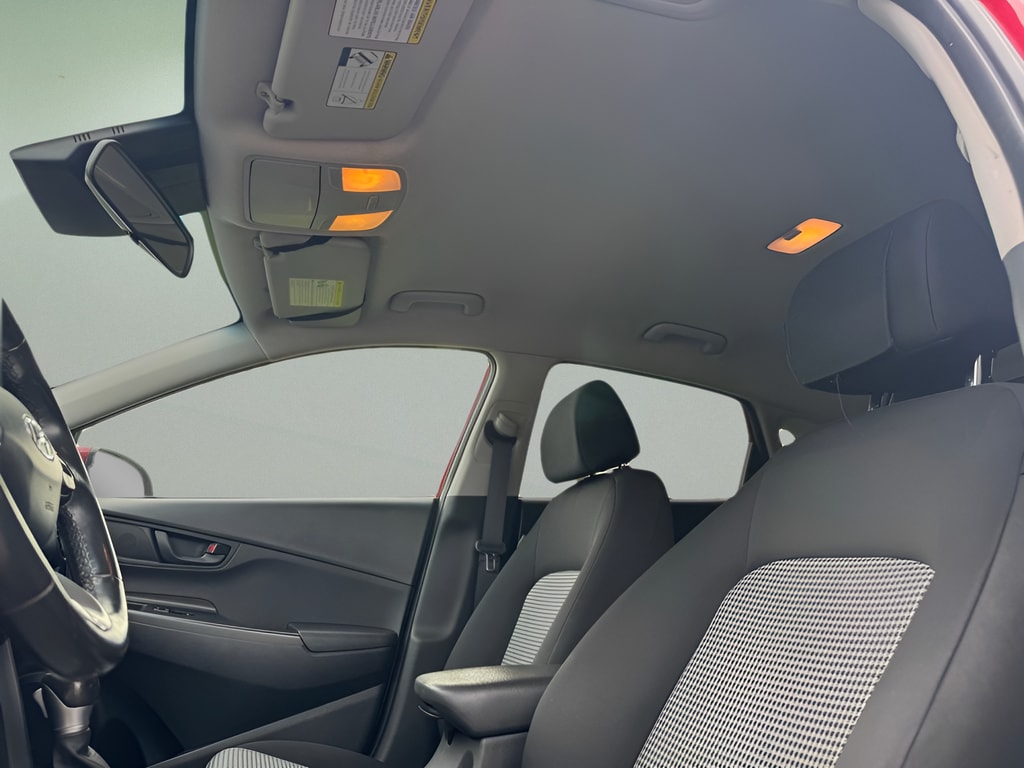 2020 Hyundai Kona SEL - Photo 19