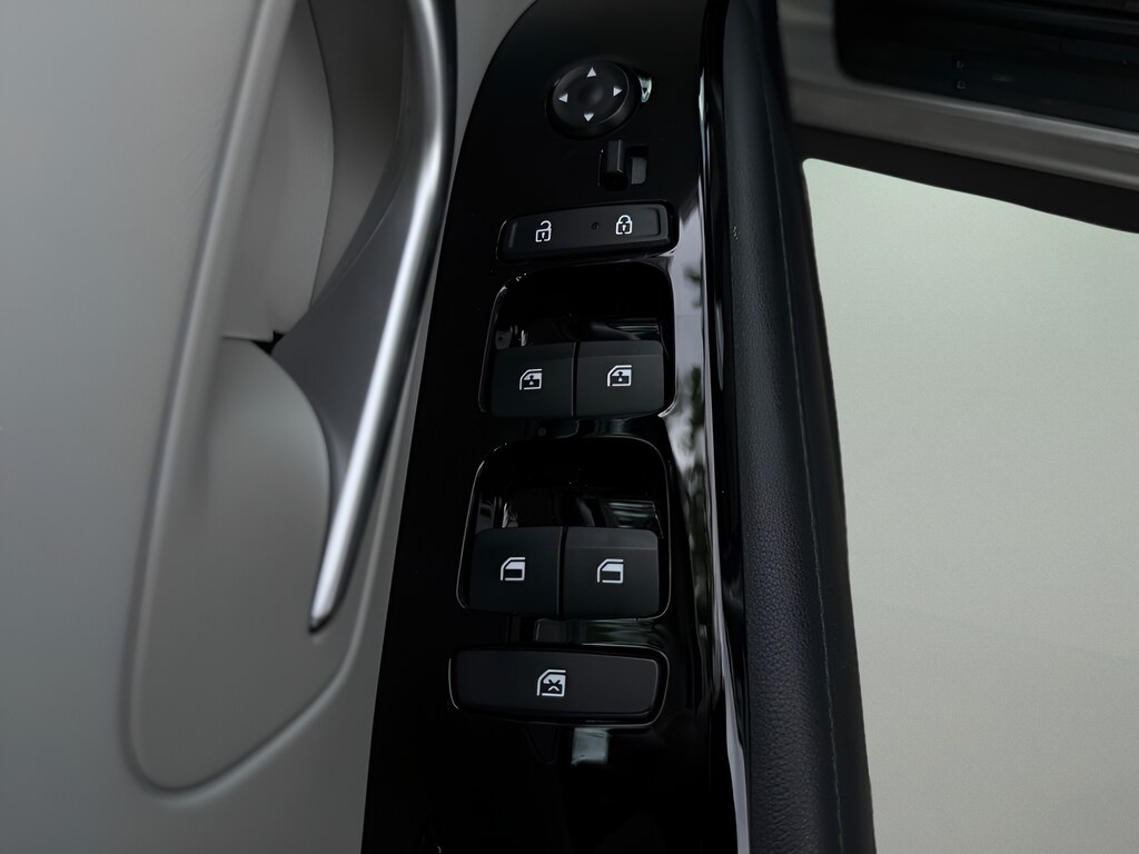 2022 Hyundai Tucson Limited - Photo 18