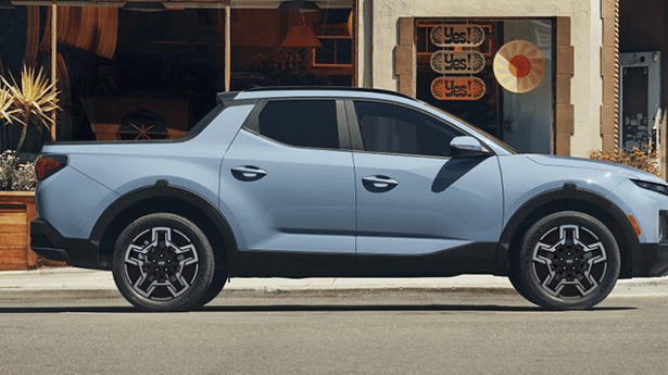 What Makes The 2025 Hyundai Santa Cruz Such A Tech-Savvy Truck_ post.png