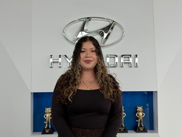 Staff member Angela Barajas from ID_85ae6a