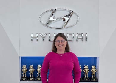 Staff member Sherry Hackett from ID_982e21