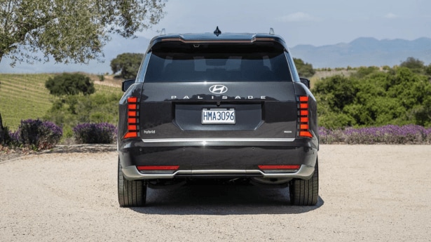 Exploring%20Ohio%20State%20Fair%202026%20With%20the%20Hyundai%20Palisade%20Hybrid.png