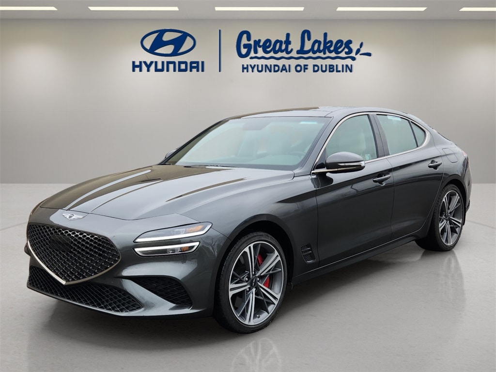 2025 GENESIS G70 Standard's photo