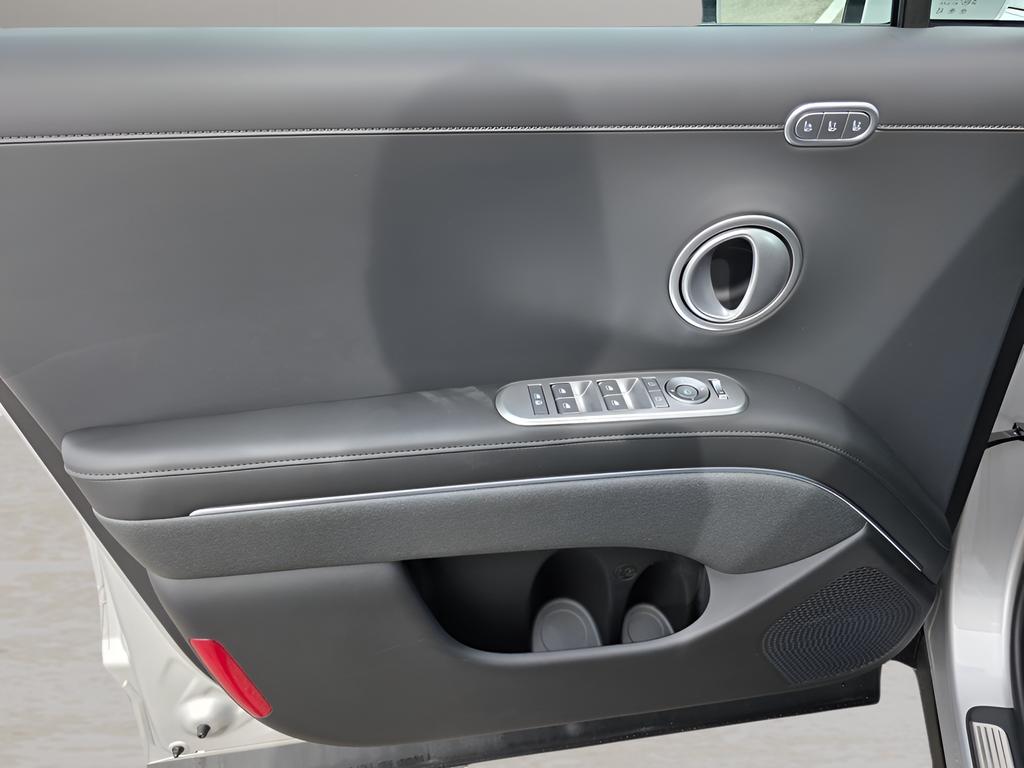 2026 Hyundai Palisade Calligraphy - Photo 12