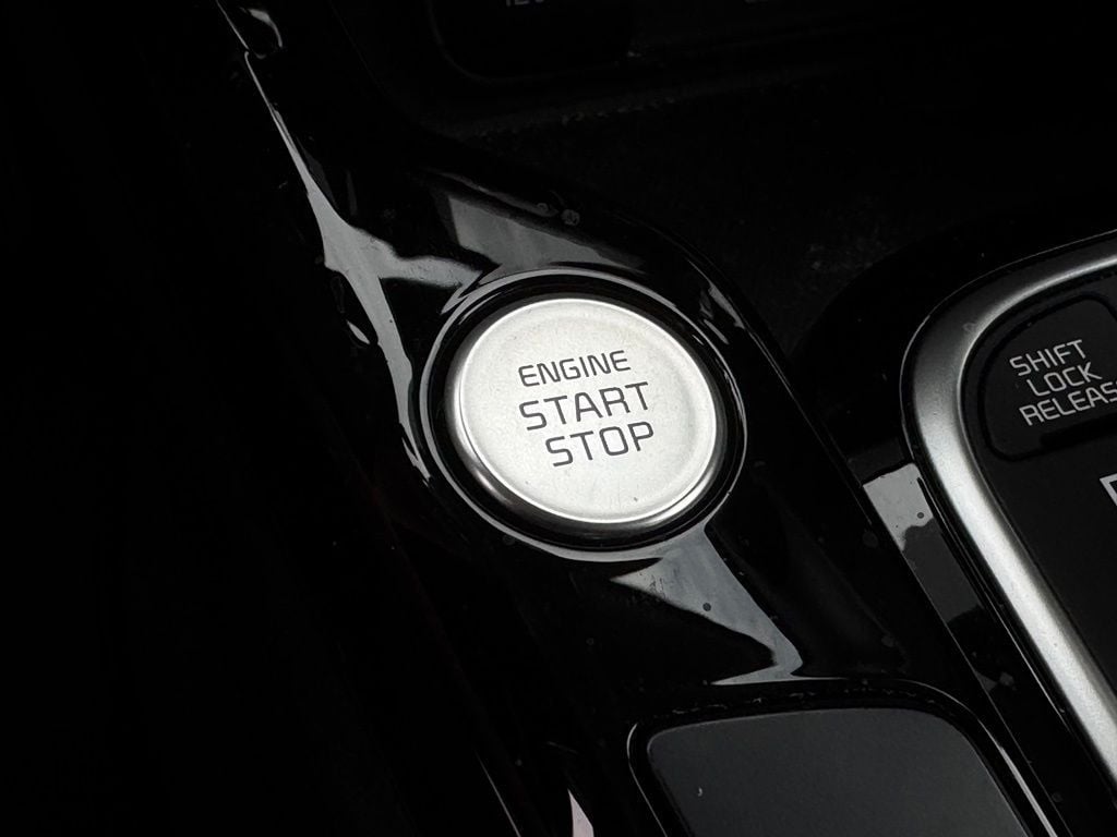2023 Kia Soul S - Photo 31