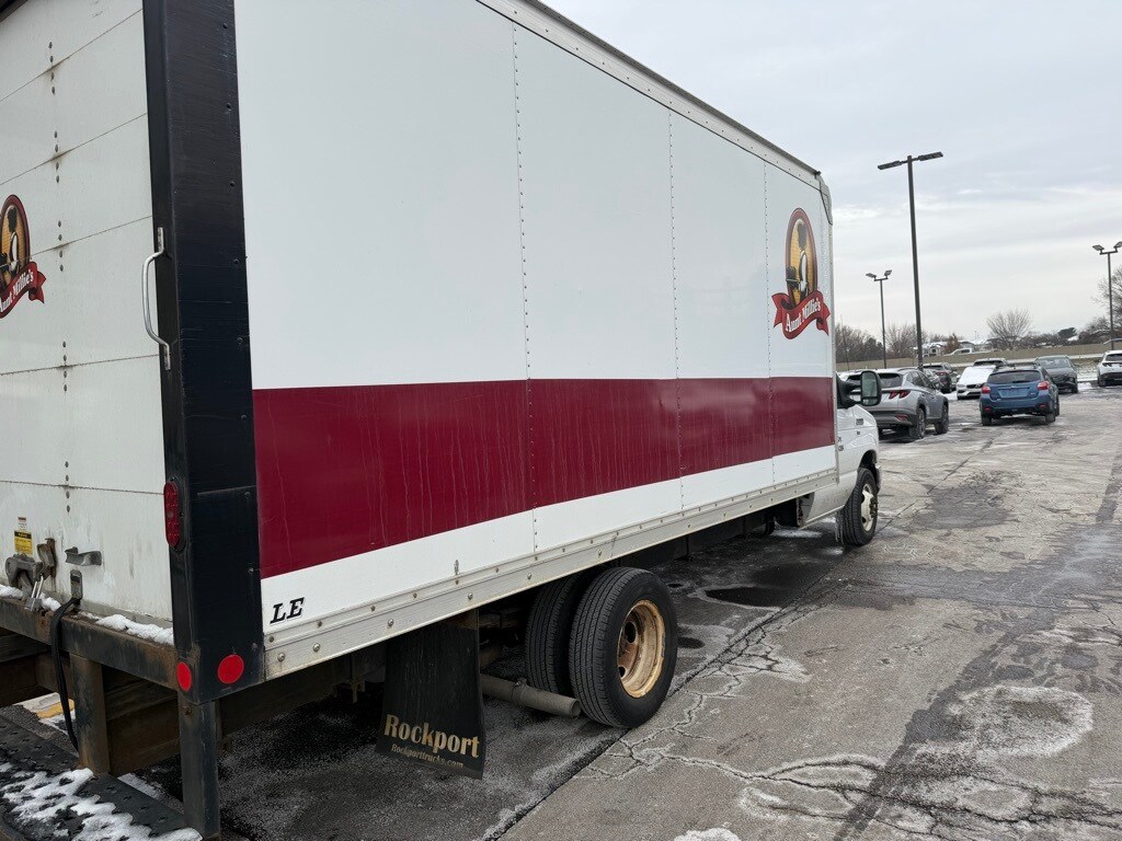 Used 2019 Ford E-350 Cutaway Base Truck