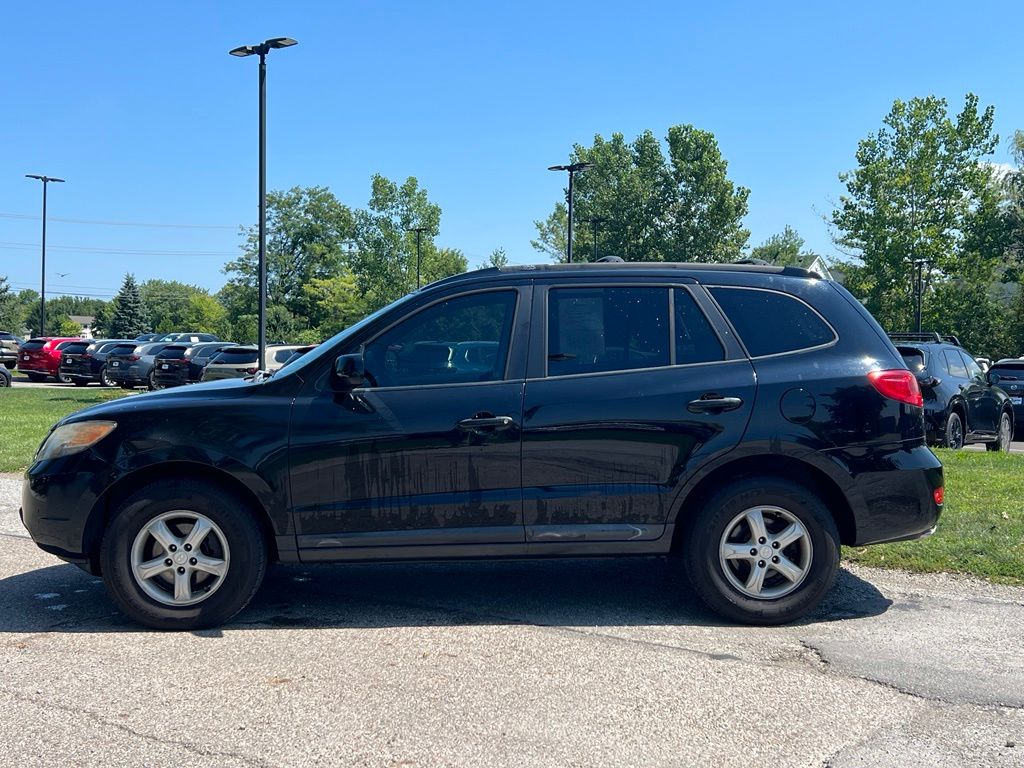 Used 2007 Hyundai Santa Fe GLS with VIN 5NMSG13D57H088711 for sale in Columbus, OH