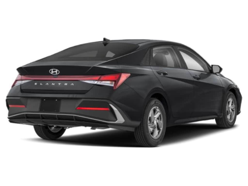 New 2026 Hyundai Elantra SE Sedan