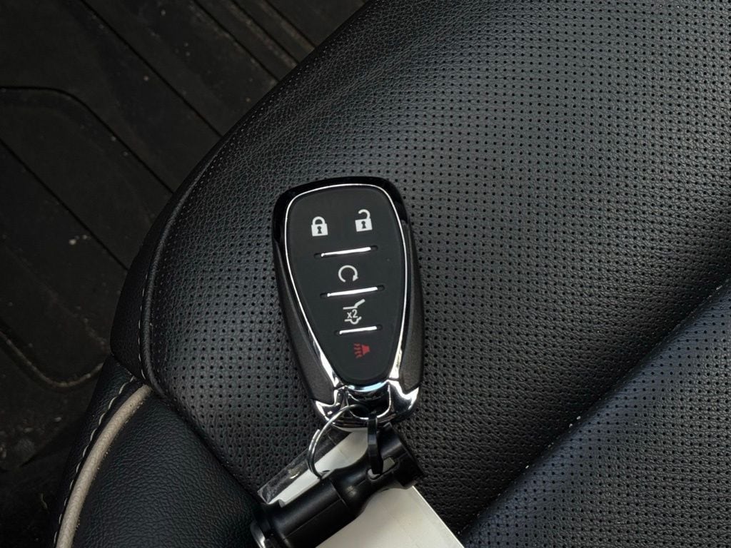 2023 Chevrolet Traverse Premier - Photo 35