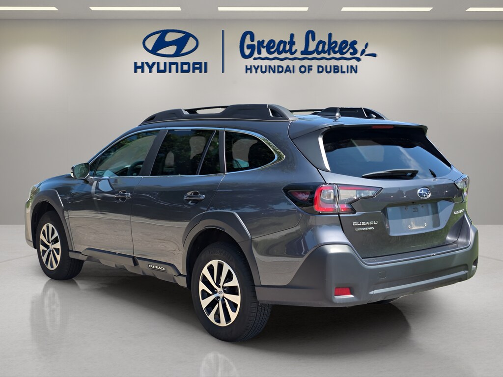 Used 2025 Subaru Outback Premium SUV