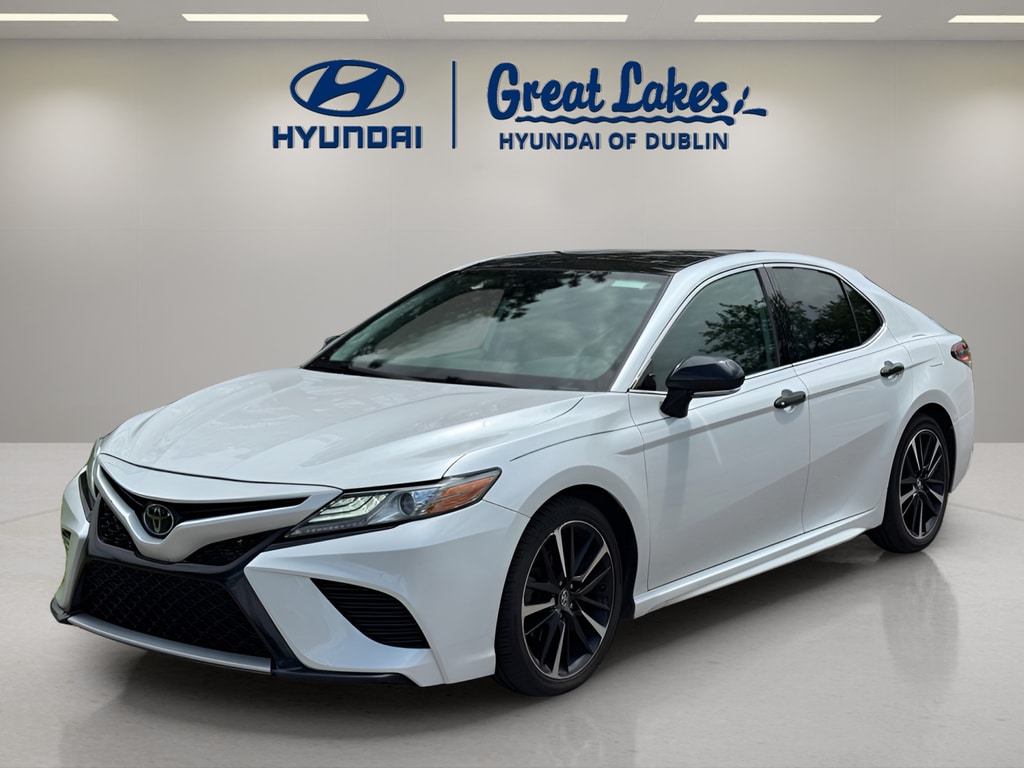 2019 Toyota Camry 2.5 Auto XSE's photo