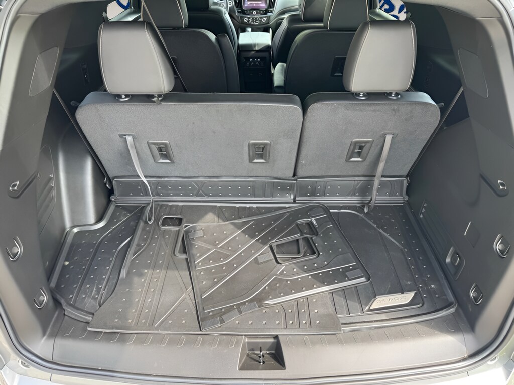 2023 Chevrolet Traverse Premier - Photo 11