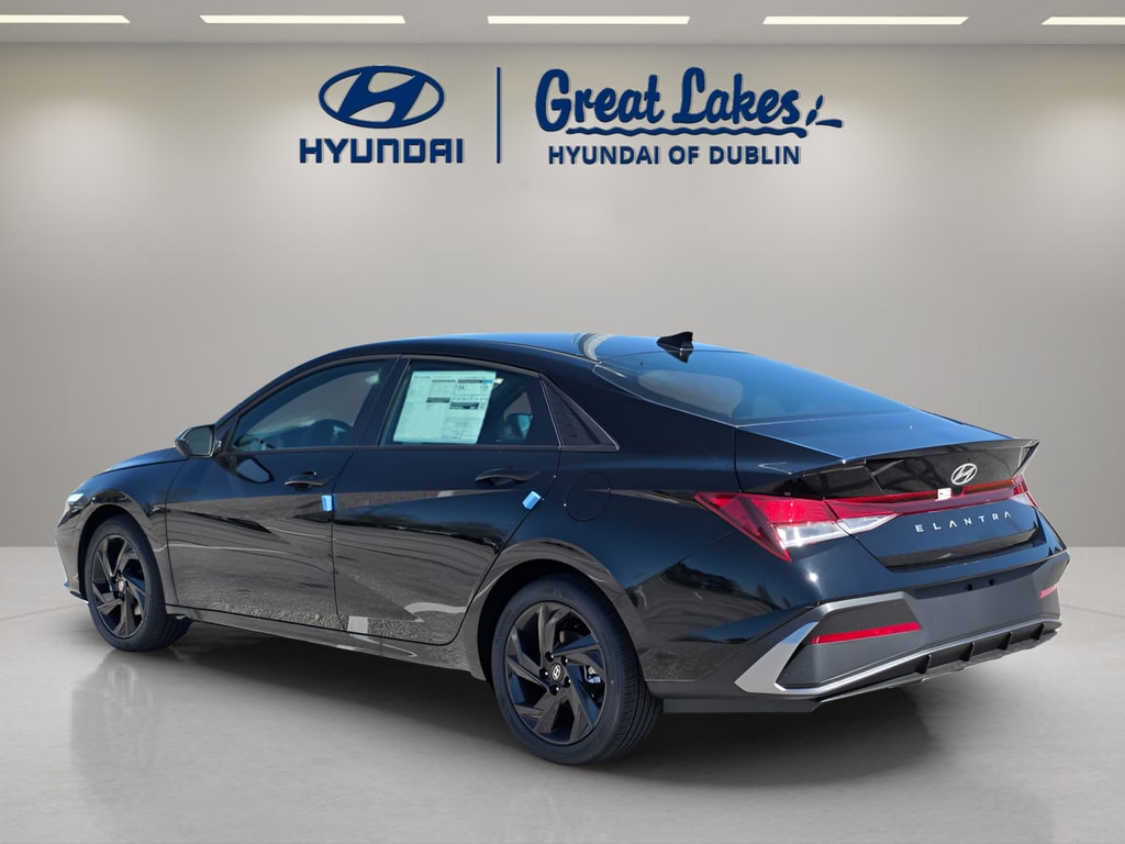 Used 2026 Hyundai Elantra SEL Sport Sedan