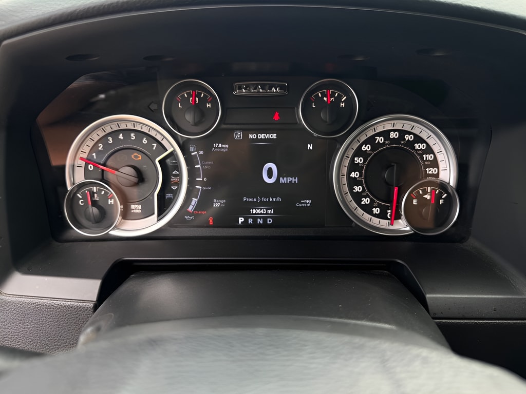 2015 RAM Ram 1500 Pickup Sport - Photo 24