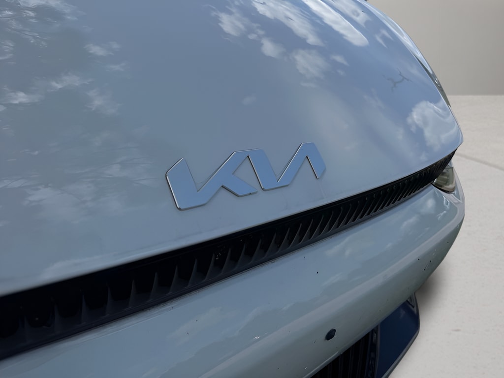 2023 Kia EV6 Wind - Photo 33
