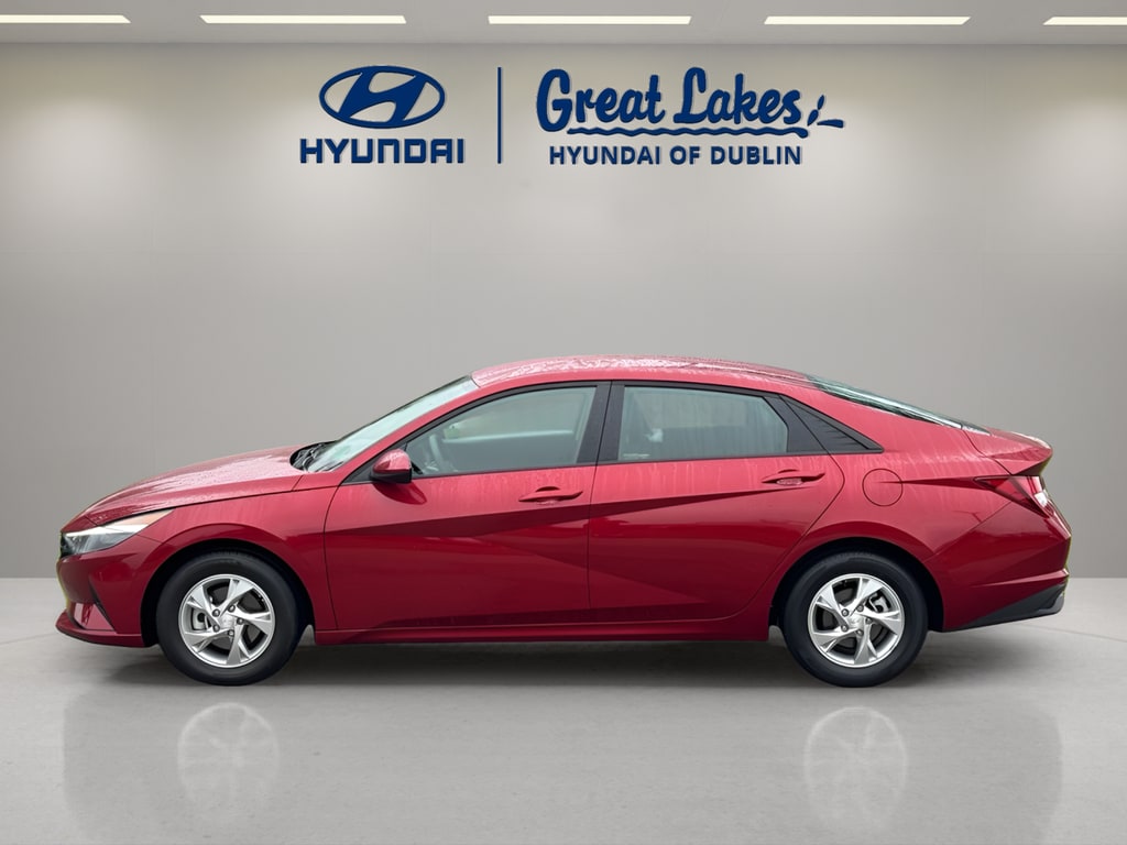 Used 2023 Hyundai Elantra SE Sedan