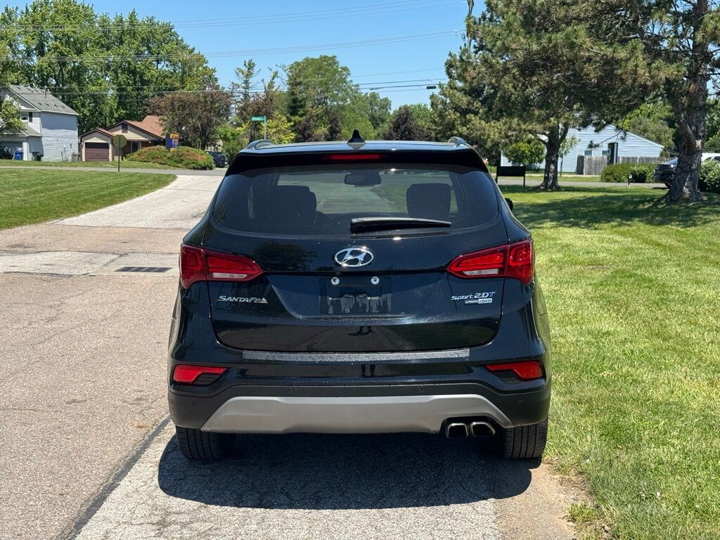 Used 2018 Hyundai Santa Fe Sport 2.0L Turbo Ultimate SUV