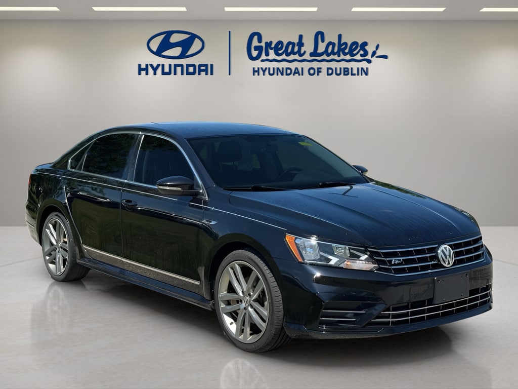 2017 Volkswagen Passat R-Line - Photo 7