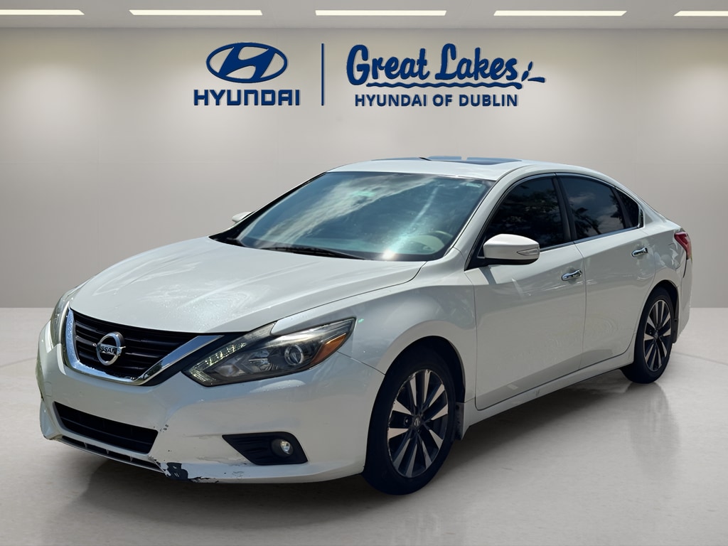 2016 Nissan Altima 2.5 SL's photo