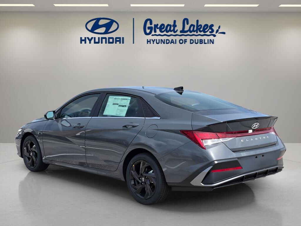 New 2026 Hyundai Elantra SEL Sport Premium Sedan