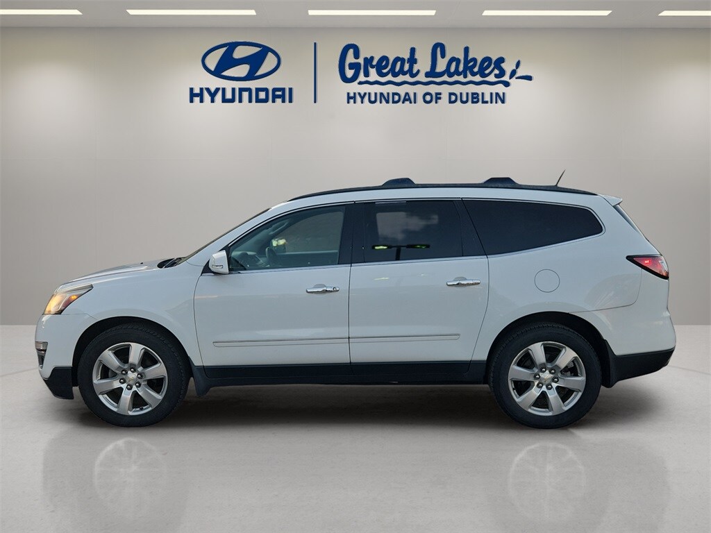 2016 Chevrolet Traverse LTZ photo 2