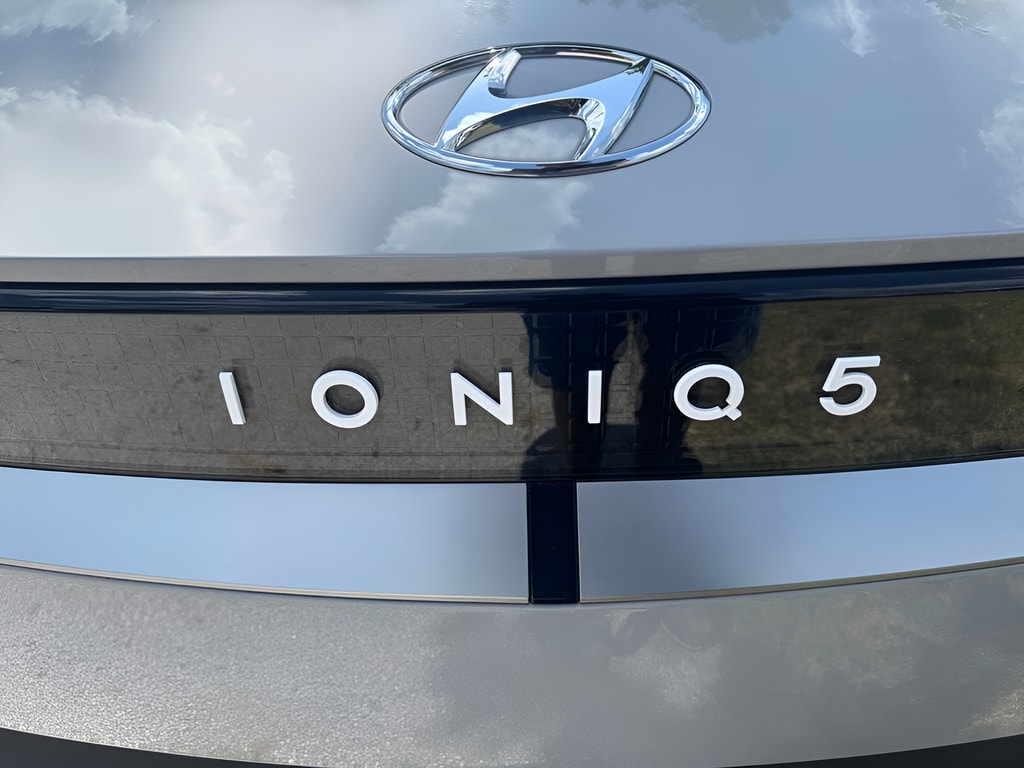 2024 Hyundai IONIQ 5 SEL - Photo 29