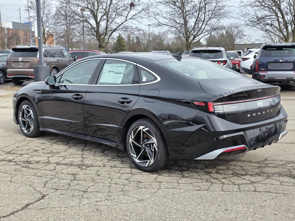 New 2026 Hyundai Sonata SEL Sport Sedan