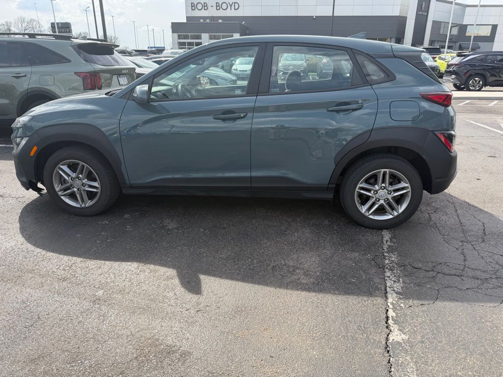 2022 Hyundai Kona SE