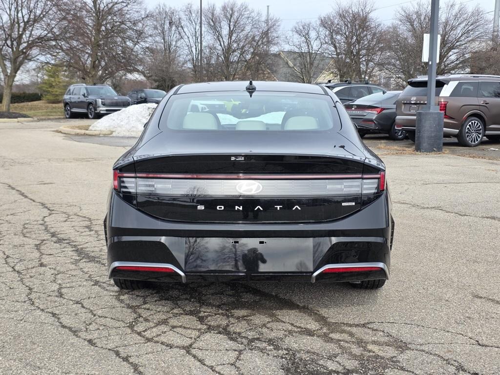 New 2026 Hyundai Sonata SEL Sport Sedan