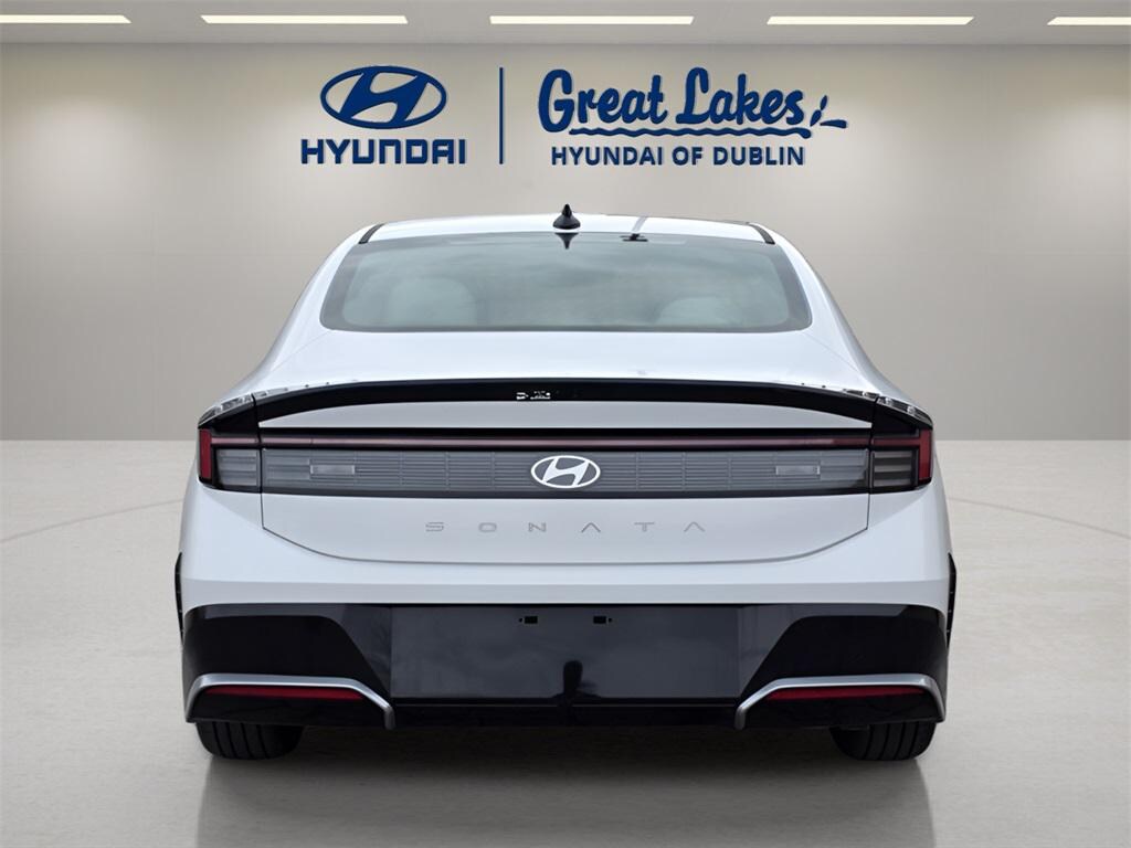 New 2026 Hyundai Sonata SEL Sport Sedan